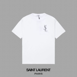 YSL 생로랑 반팔 티셔츠 의류