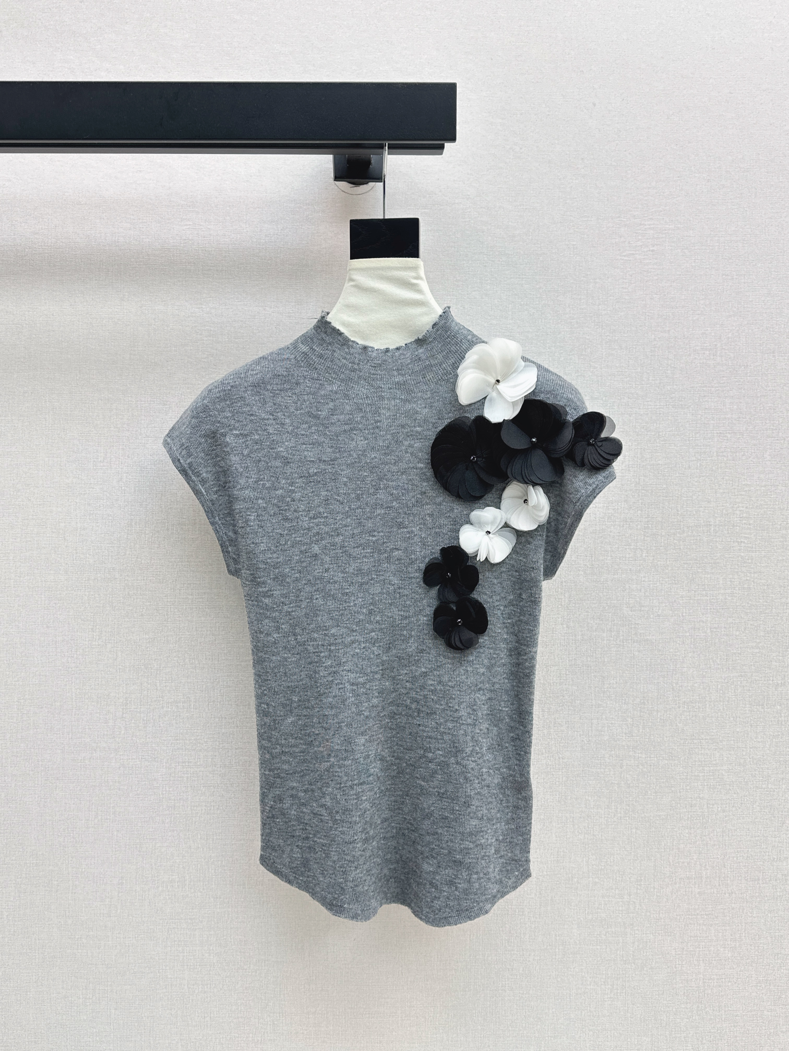 Chanel 샤넬 플라워 디테일 울 니트 의류