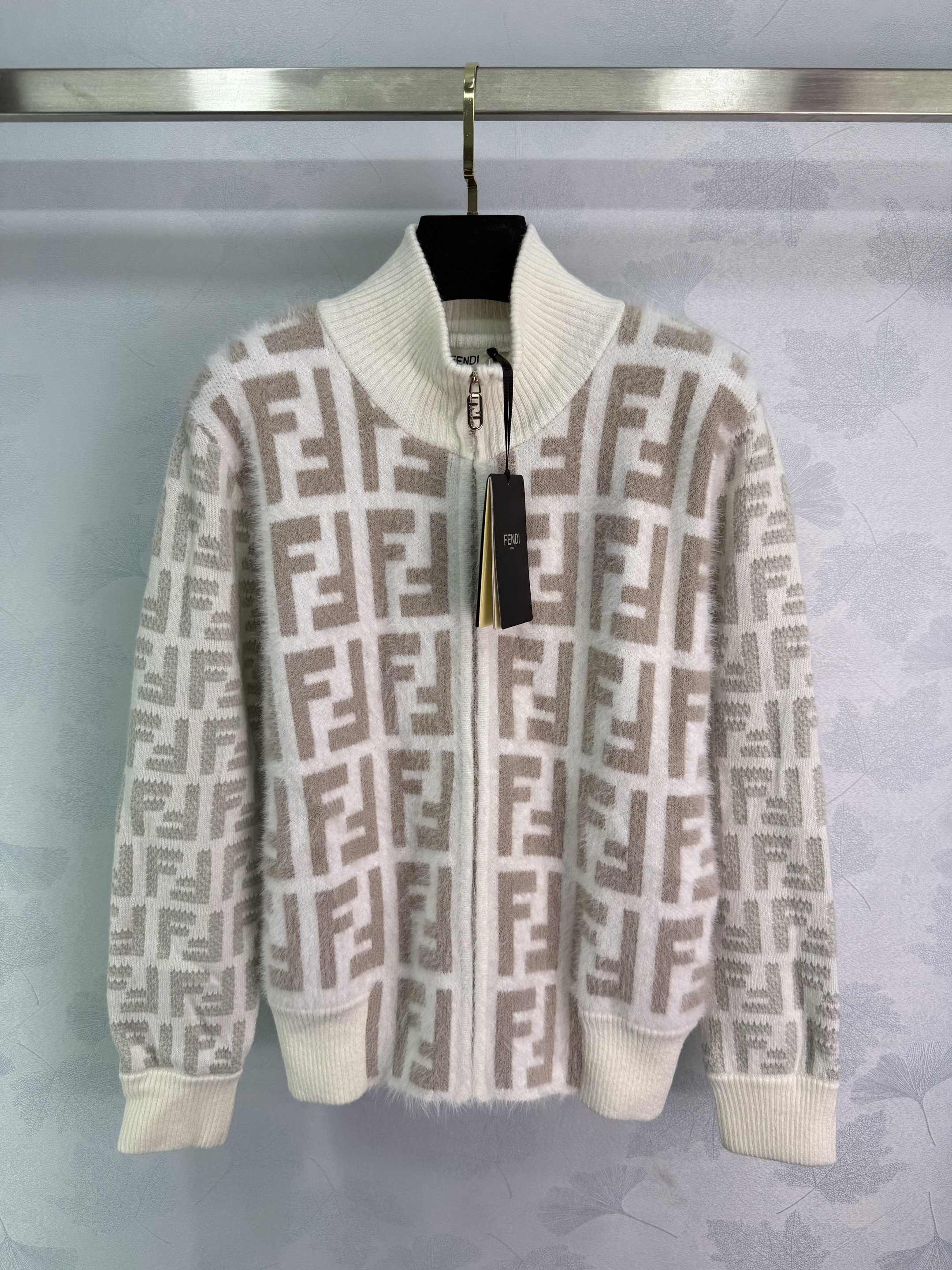 Fendi 펜디 니트 하이넥 집업 가디건 자켓 의류