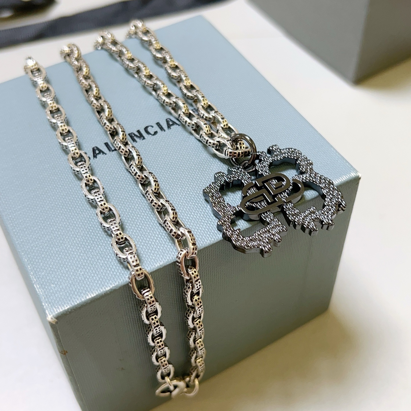 Balenciaga 발렌시아가 목걸이