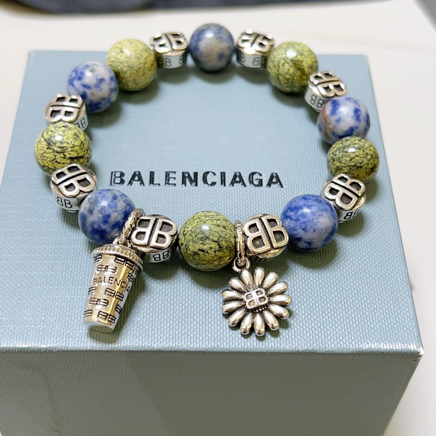 Balenciaga 발렌시아가 천연 약왕석 팔찌