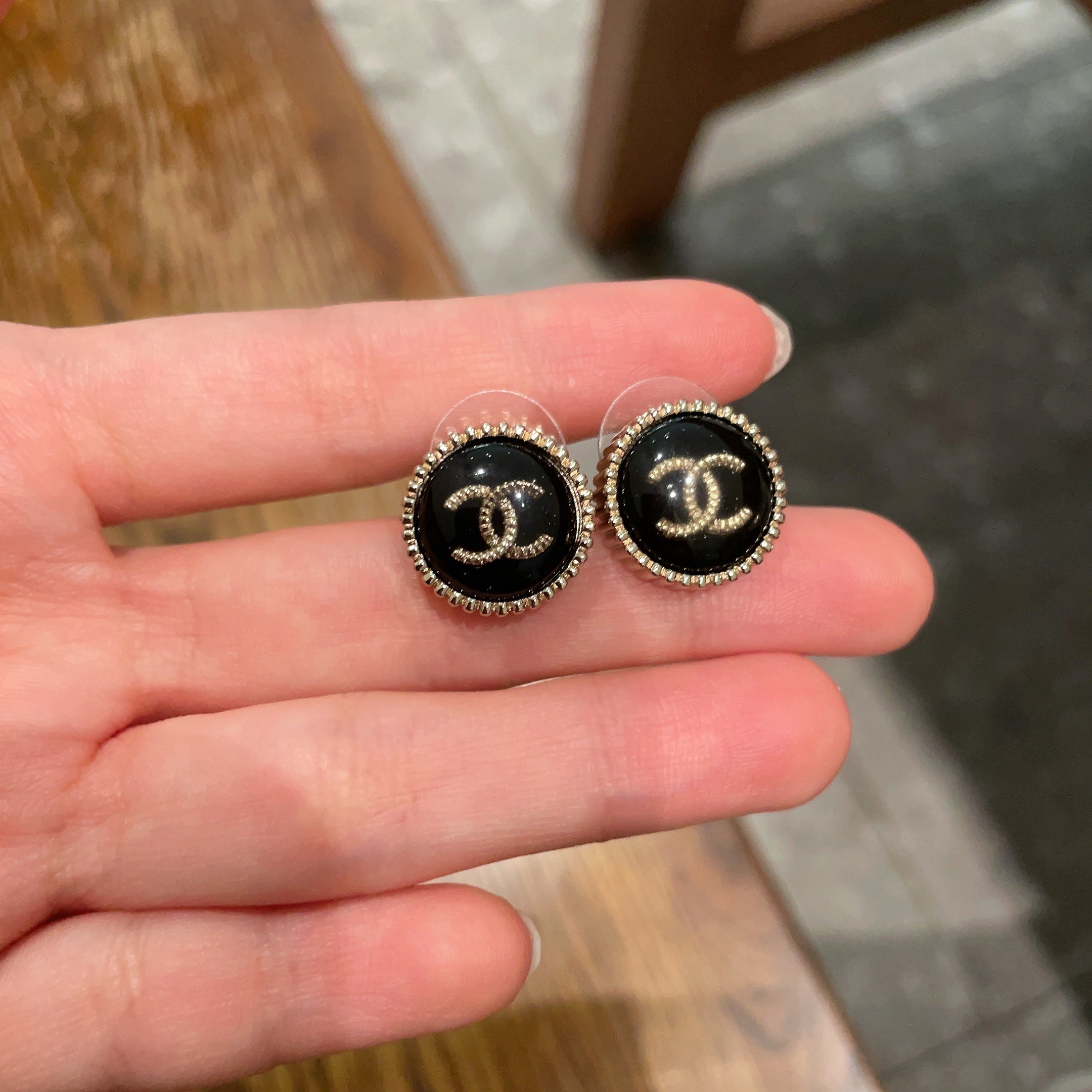 Chanel 샤넬 레터 이어링 귀걸이