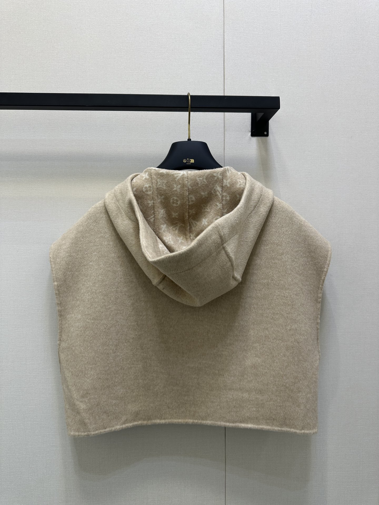 Louis Vuitton LV 루이비통 오트밀 컬러 모노그램 베스트 조끼 의류