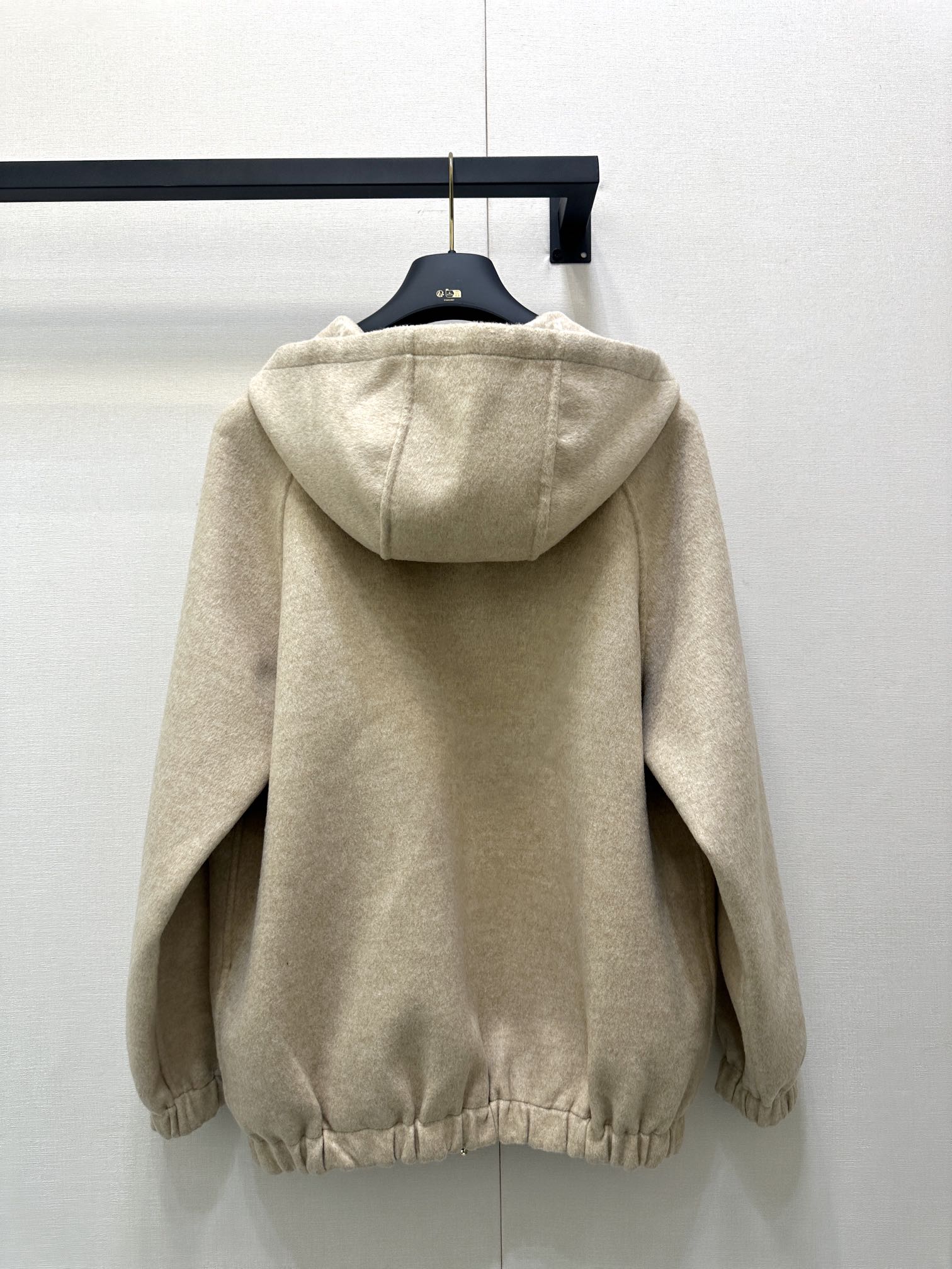 Louis Vuitton LV 루이비통 오트밀 컬러 모노그램 후드 집업 재킷 의류