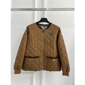 Prada 프라다 다이아몬드 퀼팅 라운드넥 다운 점퍼 의류