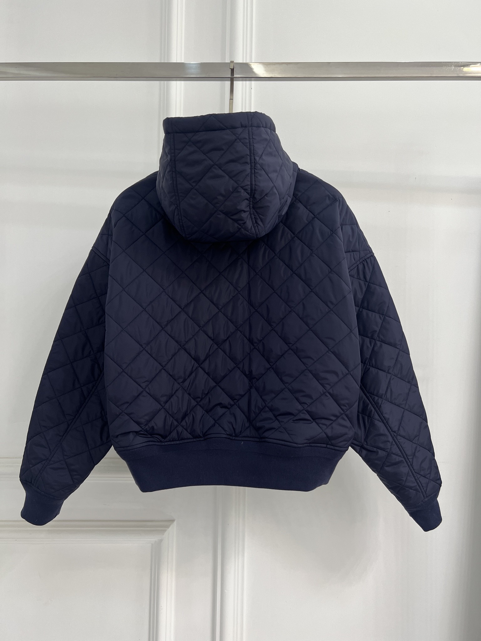 PRADA 프라다 클래식 로고 후드 패딩 점퍼 의류