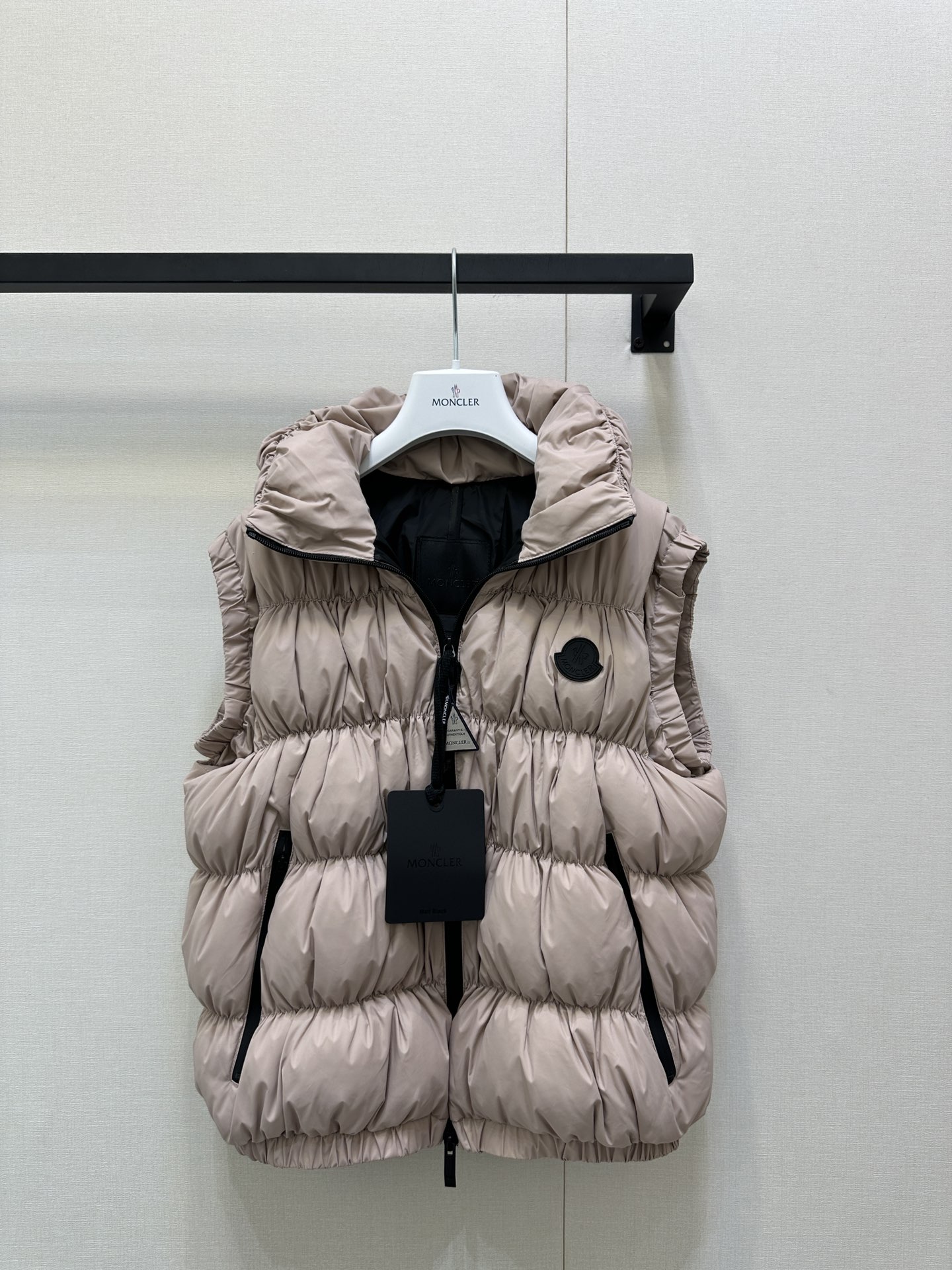 moncler 몽클레어 몽클레르 패딩 베스트 조끼 의류