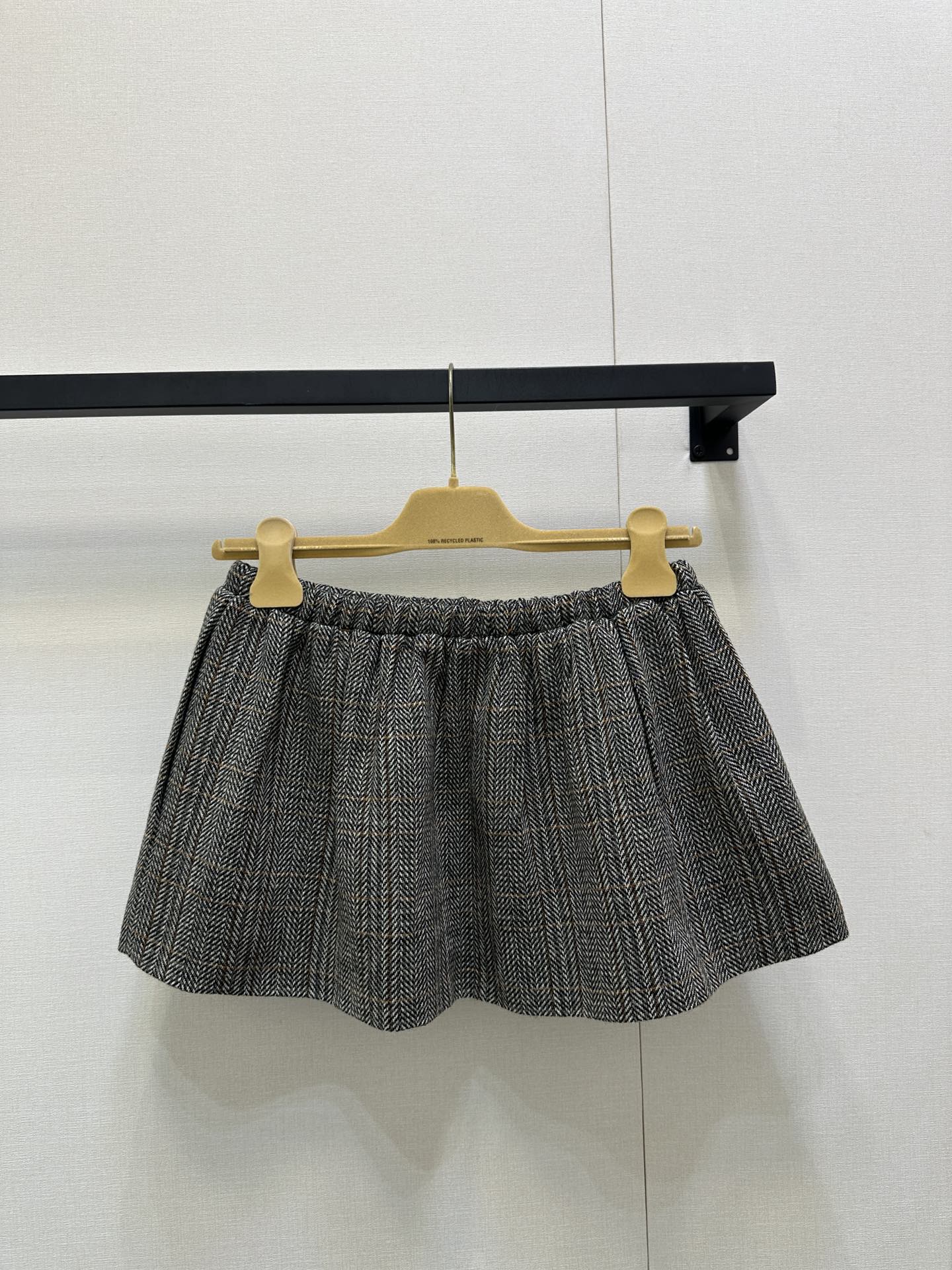 miumiu 미우미우 미니 A라인 플레어 스커트 치마 의류