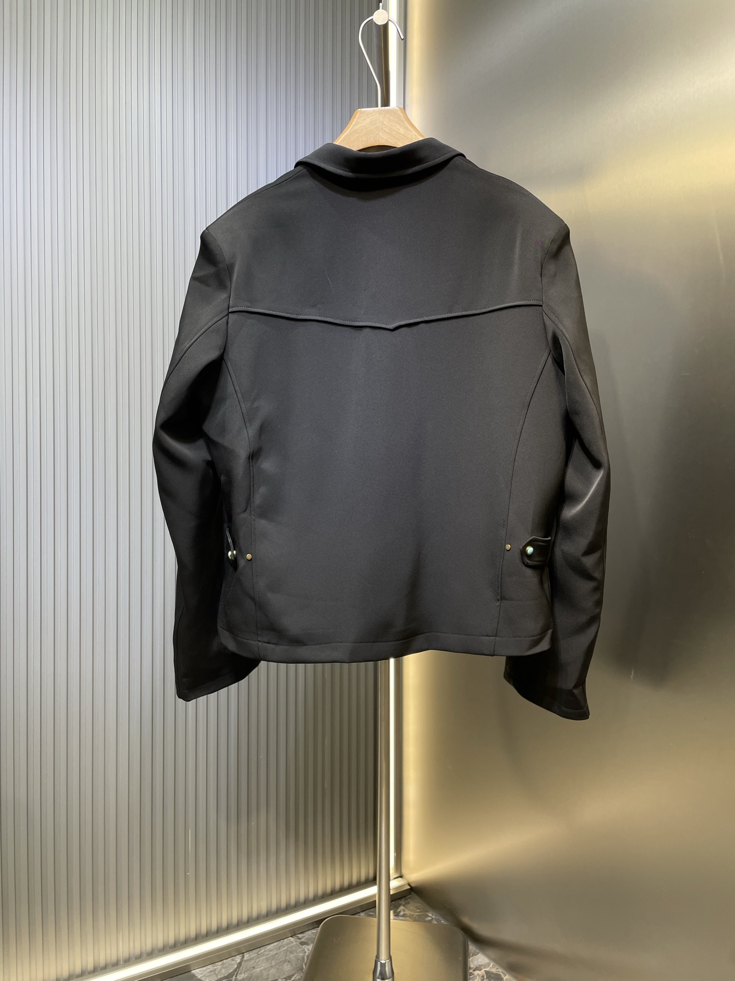 Louis Vuitton LV 루이비통 단색 싱글버튼 캐주얼 수트 자켓 의류