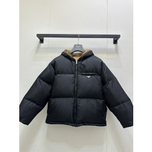 Prada 프라다 나일론 삼각 로고 패딩 재킷 자켓 의류