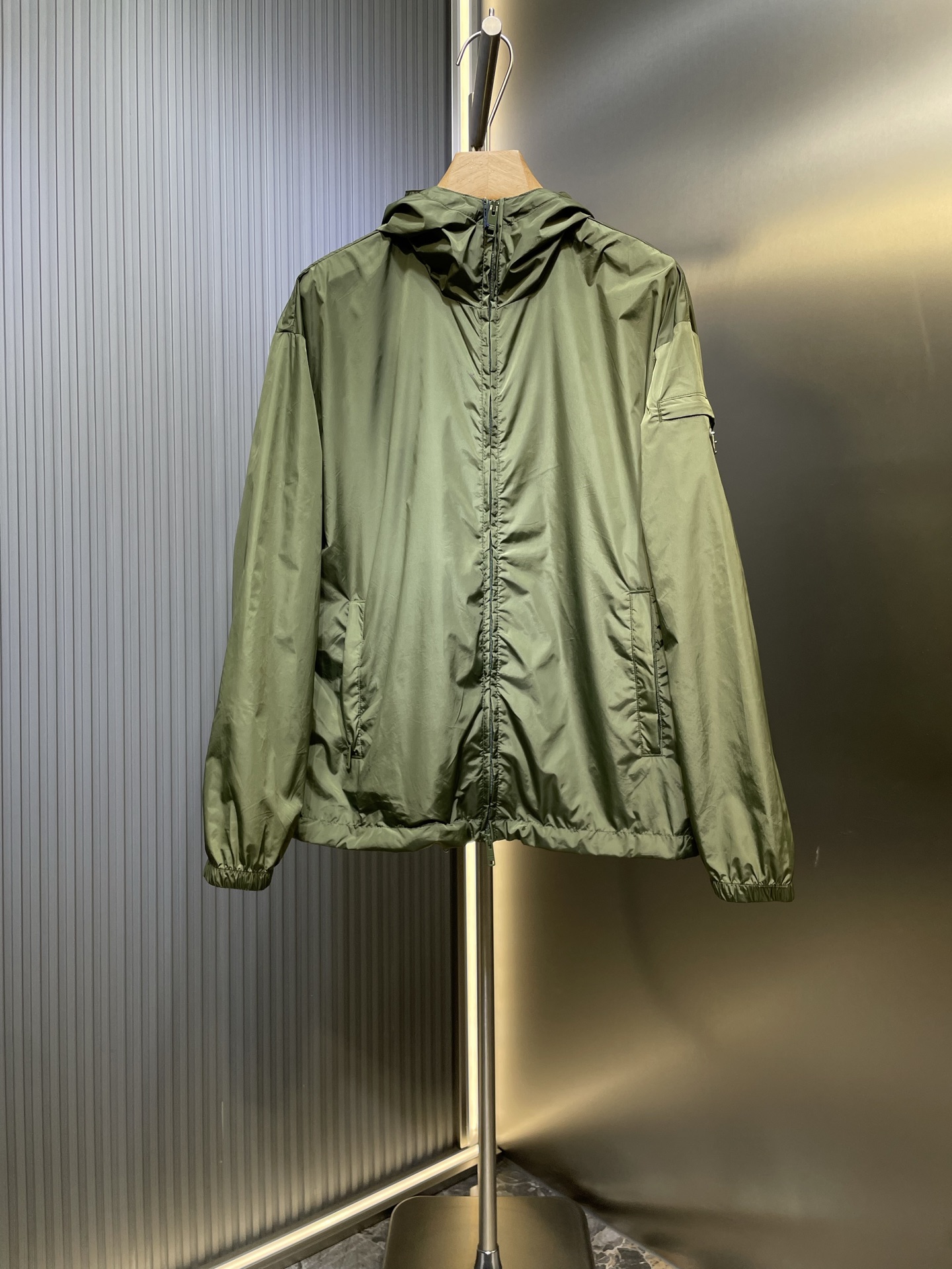 Prada 프라다 기능성 집업 자켓 재킷 의류