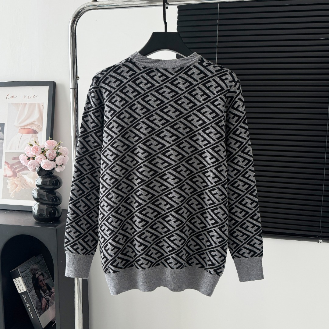 Fendi 펜디 라운드 니트 스웨터 의류