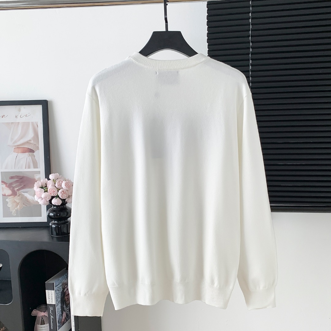 GUCCI 구찌 스마일 라운드넥 니트 의류