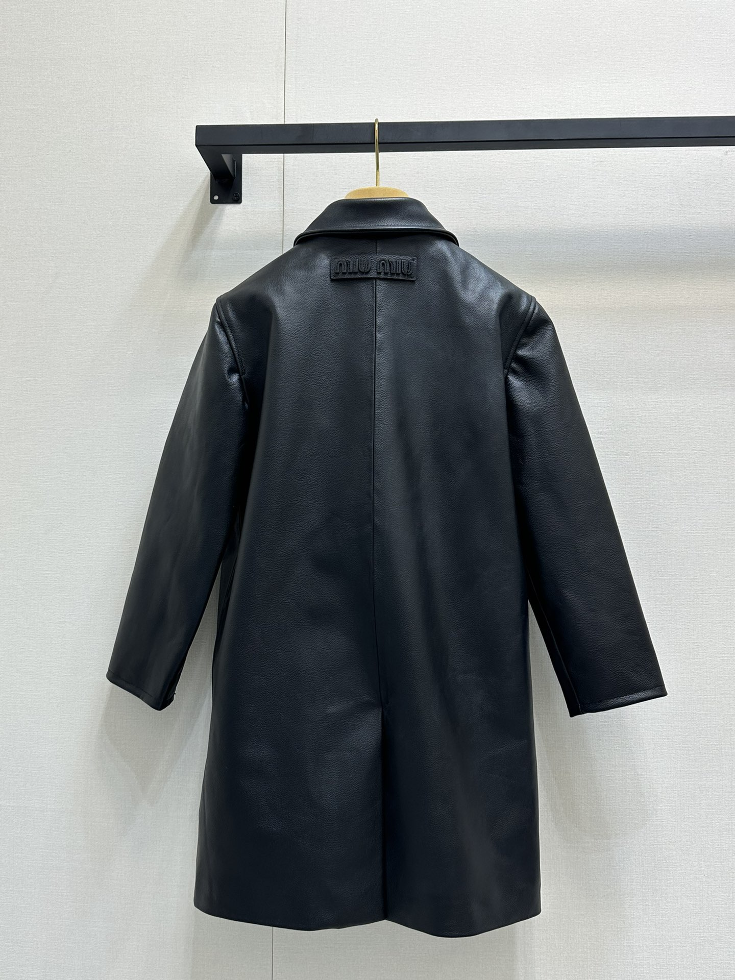 MiuMiu 미우미우 중기장 가죽 자켓 코트 의류