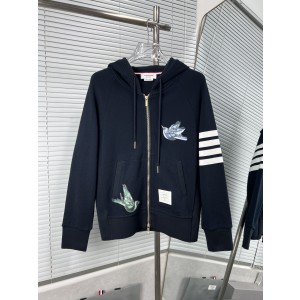 THOM BROWNE TB 톰브라운 자수 후드 집업 자켓 의류