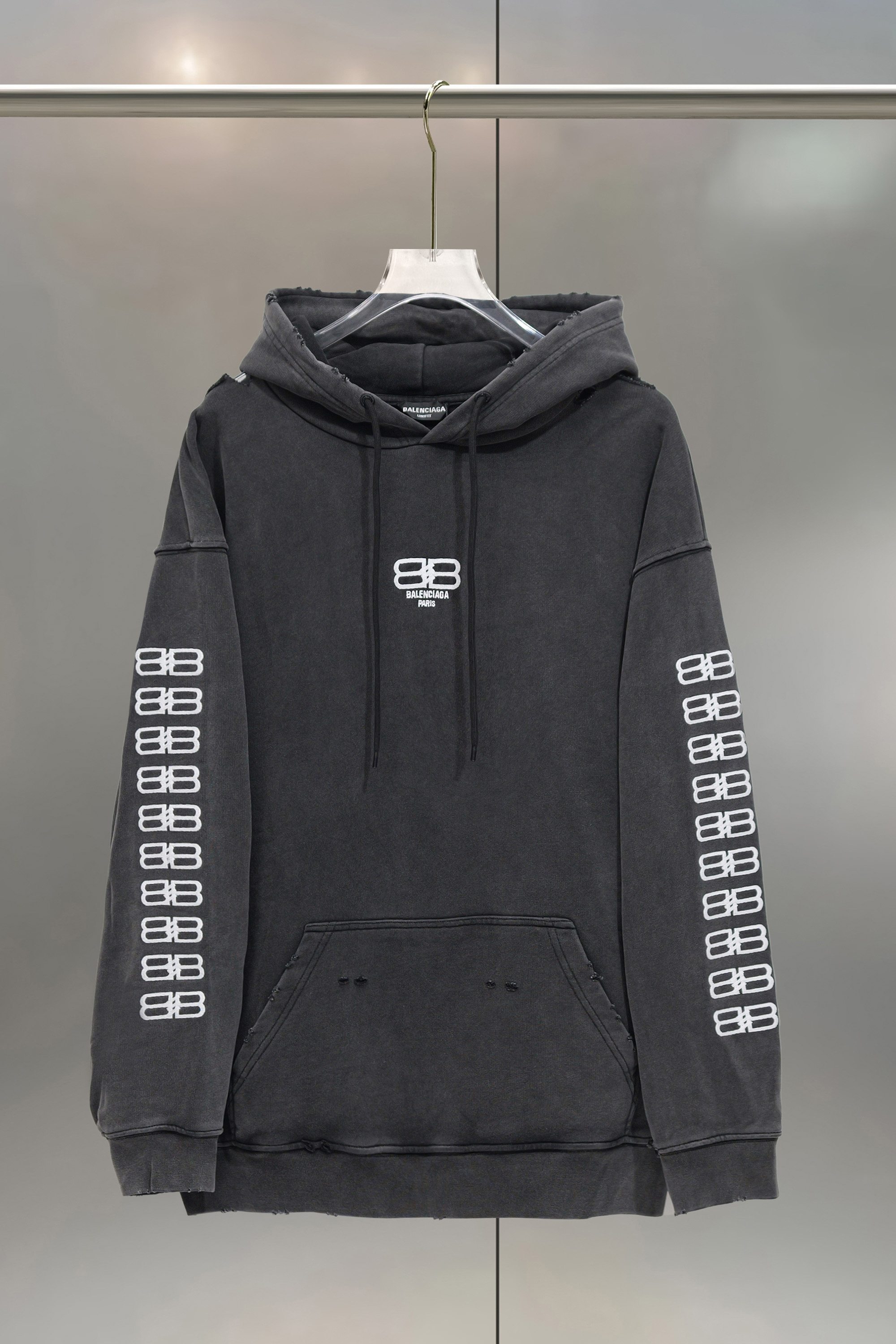 Balenciaga 발렌시아가 자물쇠 자수 워싱 후드티 의류