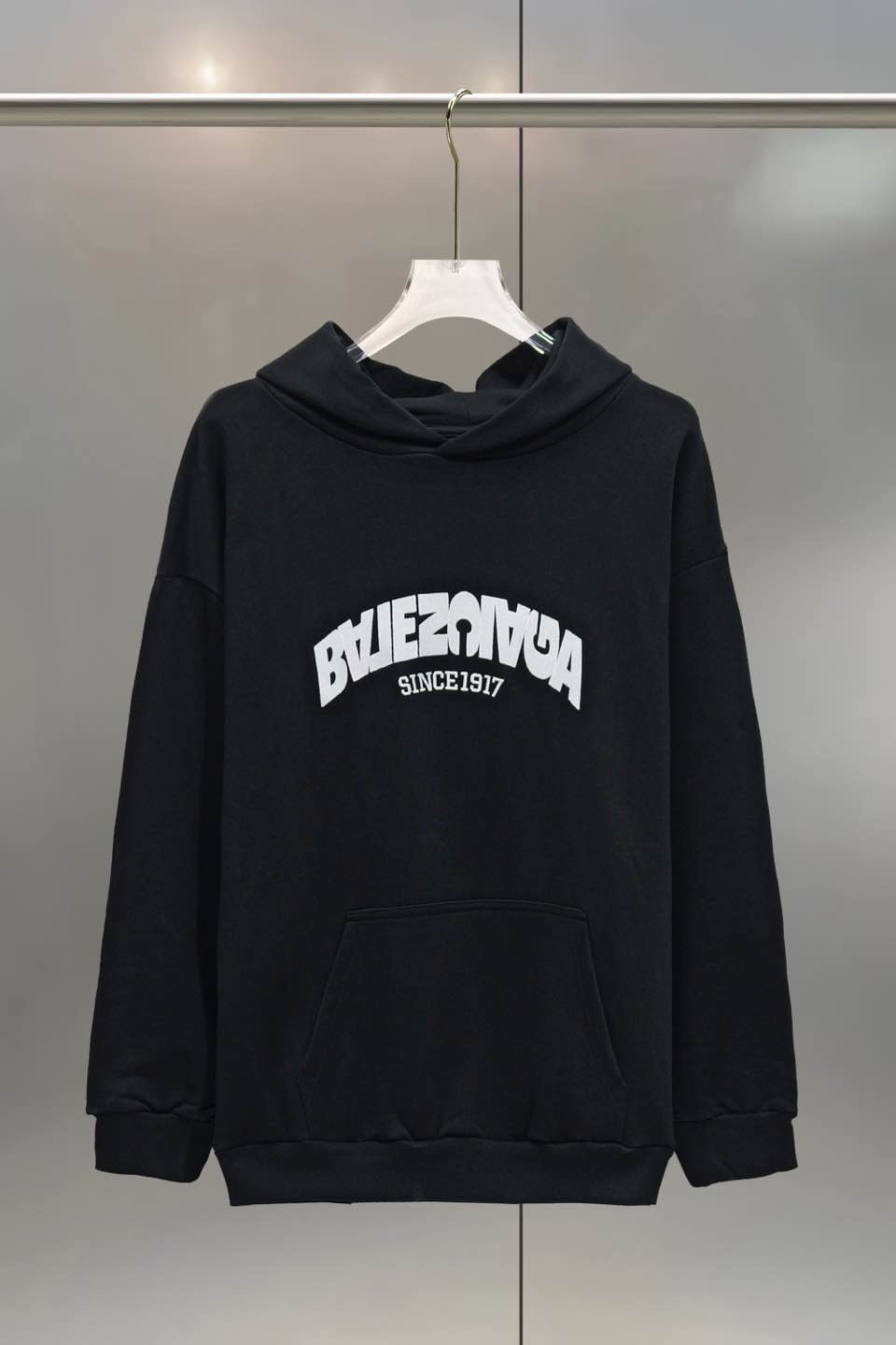 Balenciaga 발렌시아가 로고 자수 후드티 의류