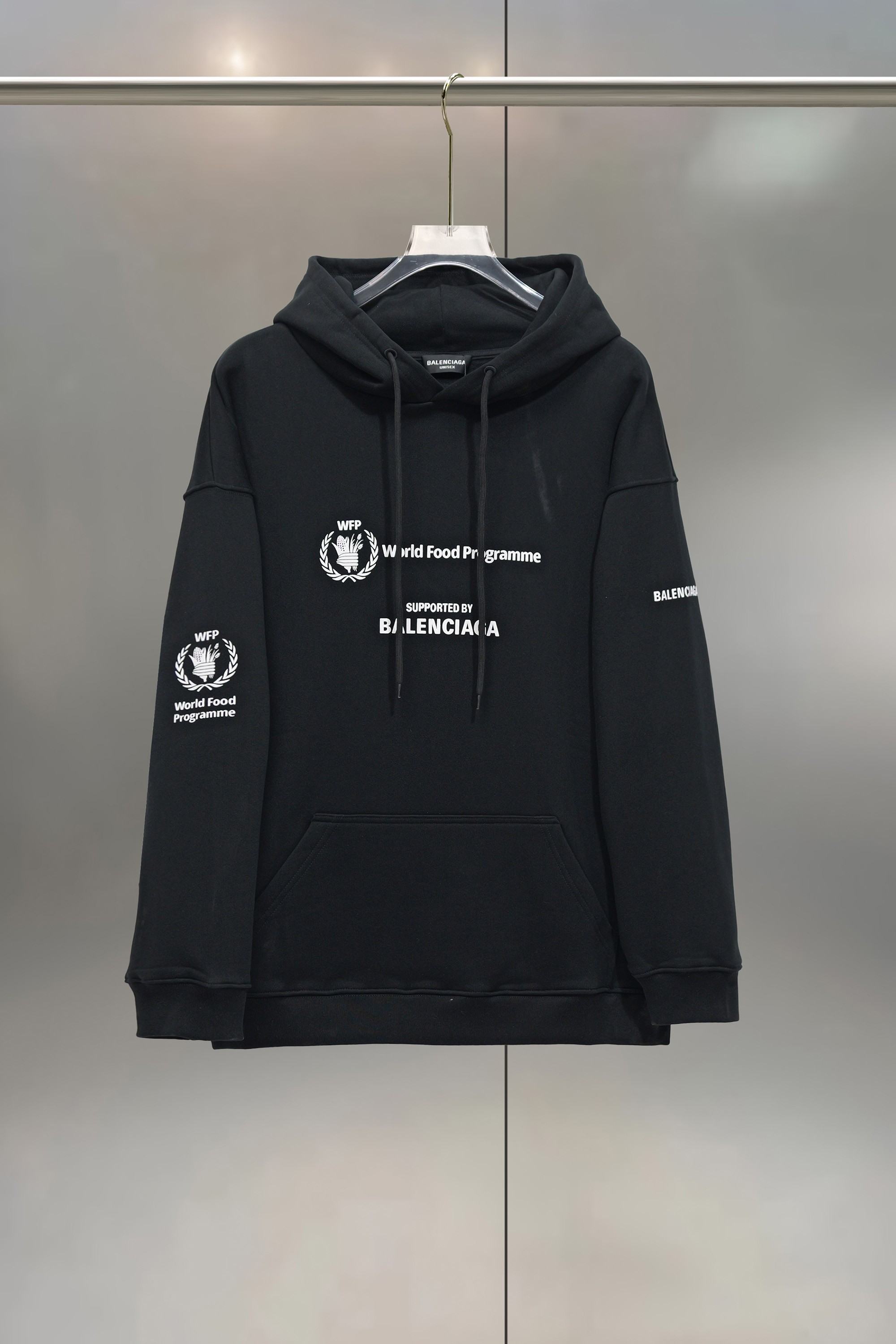 Balenciaga 발렌시아가 WFP 자선 컬렉션 후드티 의류