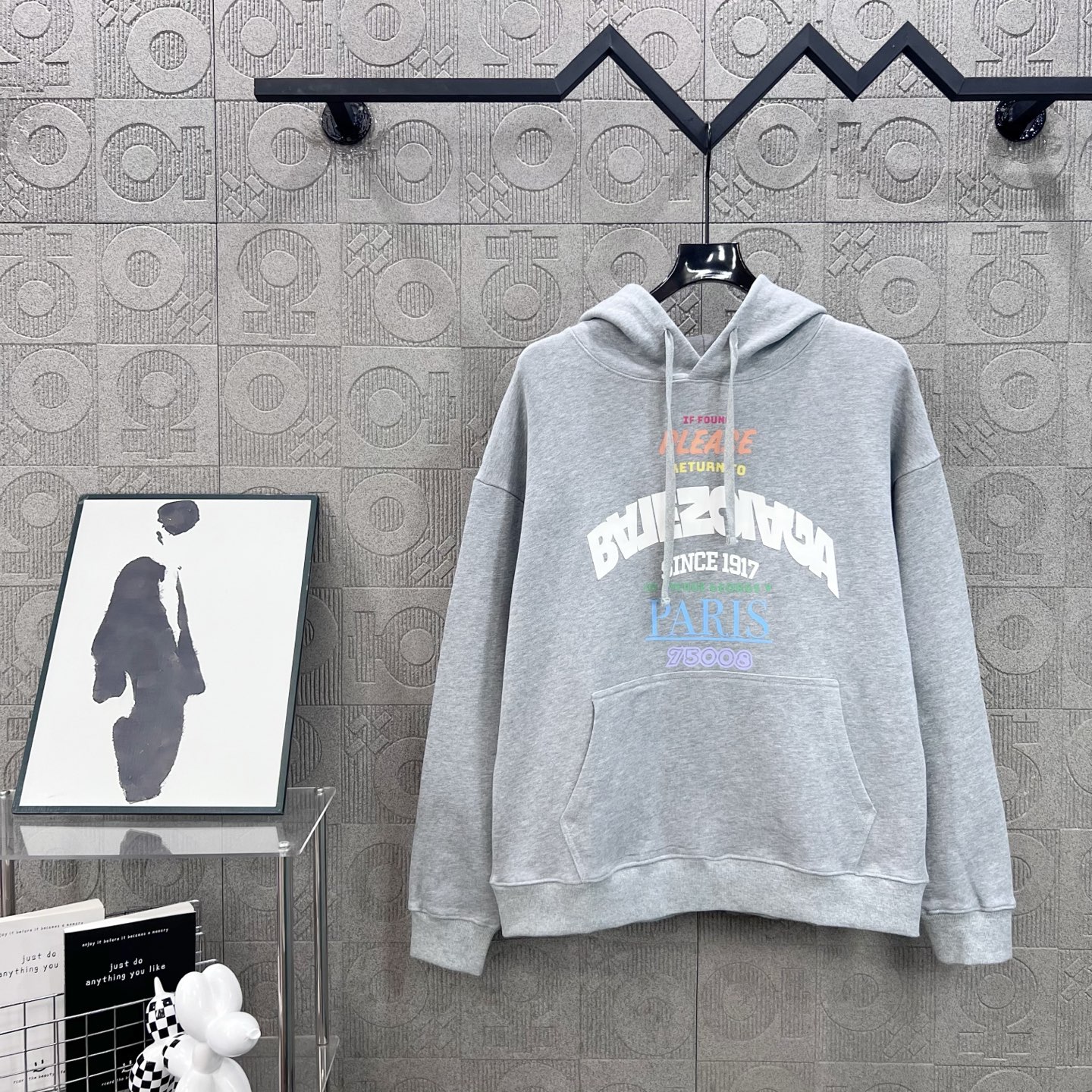 Balenciaga 발렌시아가 컬러 리버스 로고 후드티 의류