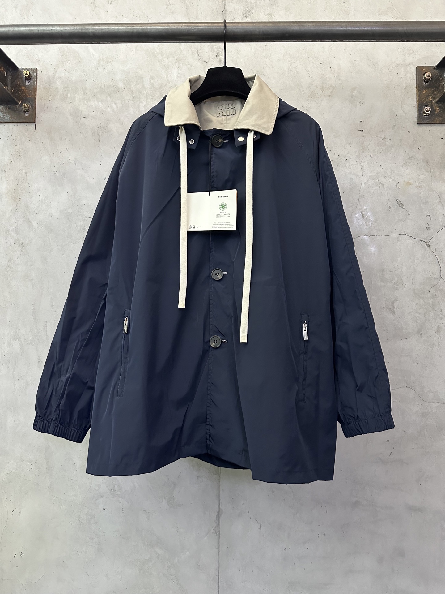 miumiu 미우미우 자수 로고 양면 자켓 코트 의류