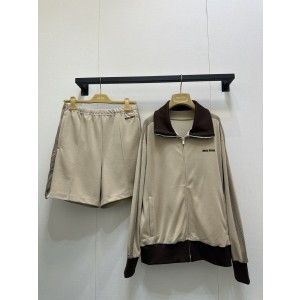 miumiu 미우미우 스포츠 무드 집업 자켓 + 쇼츠 세트업 의류
