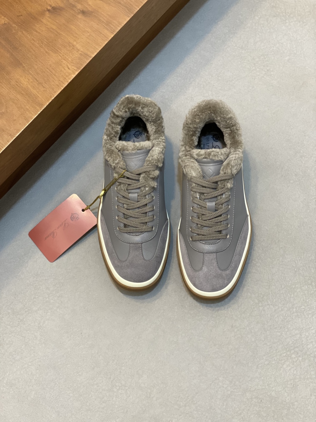 Loro Piana LP 로로피아나 남성 클래식 울 스니커즈 신발