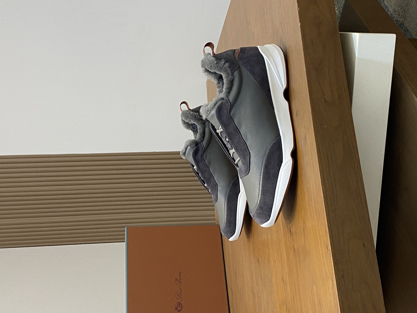 Loro Piana 로로피아나 Weekend Walk 남성 울 방한 스니커즈 신발