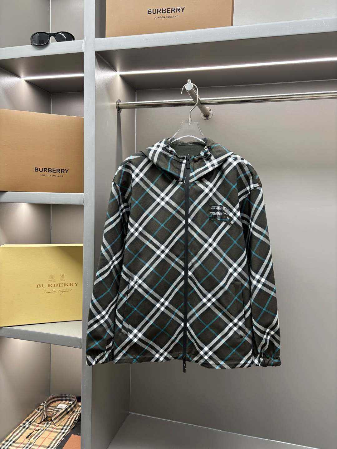 Burberry 버버리 체크·말 로고 양면 자켓 재킷 의류