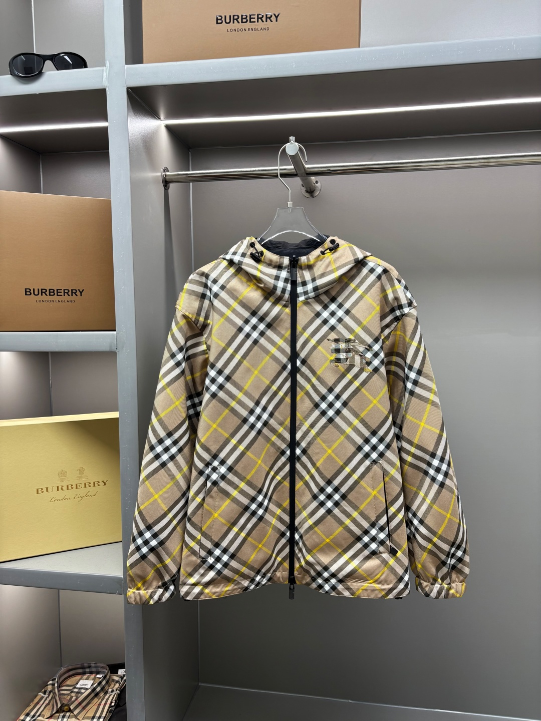 Burberry 버버리 체크·말 로고 양면 자켓 재킷 의류