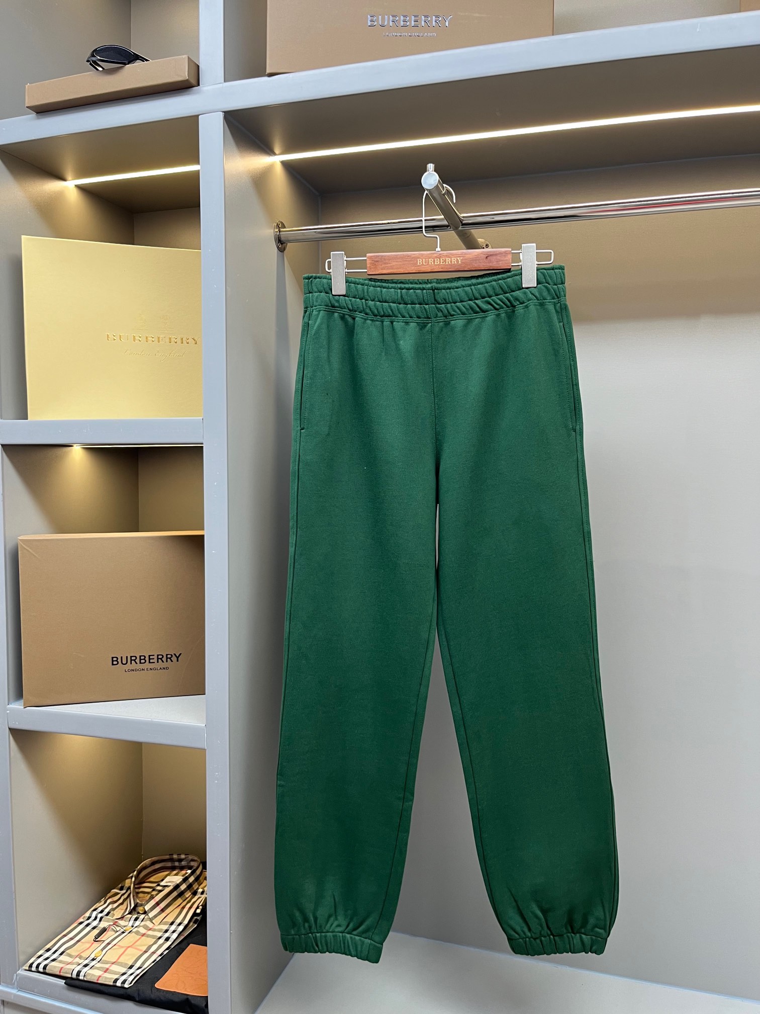 Burberry BBR 버버리 기수 자수 와이드 코튼 조거 팬츠 바지 의류