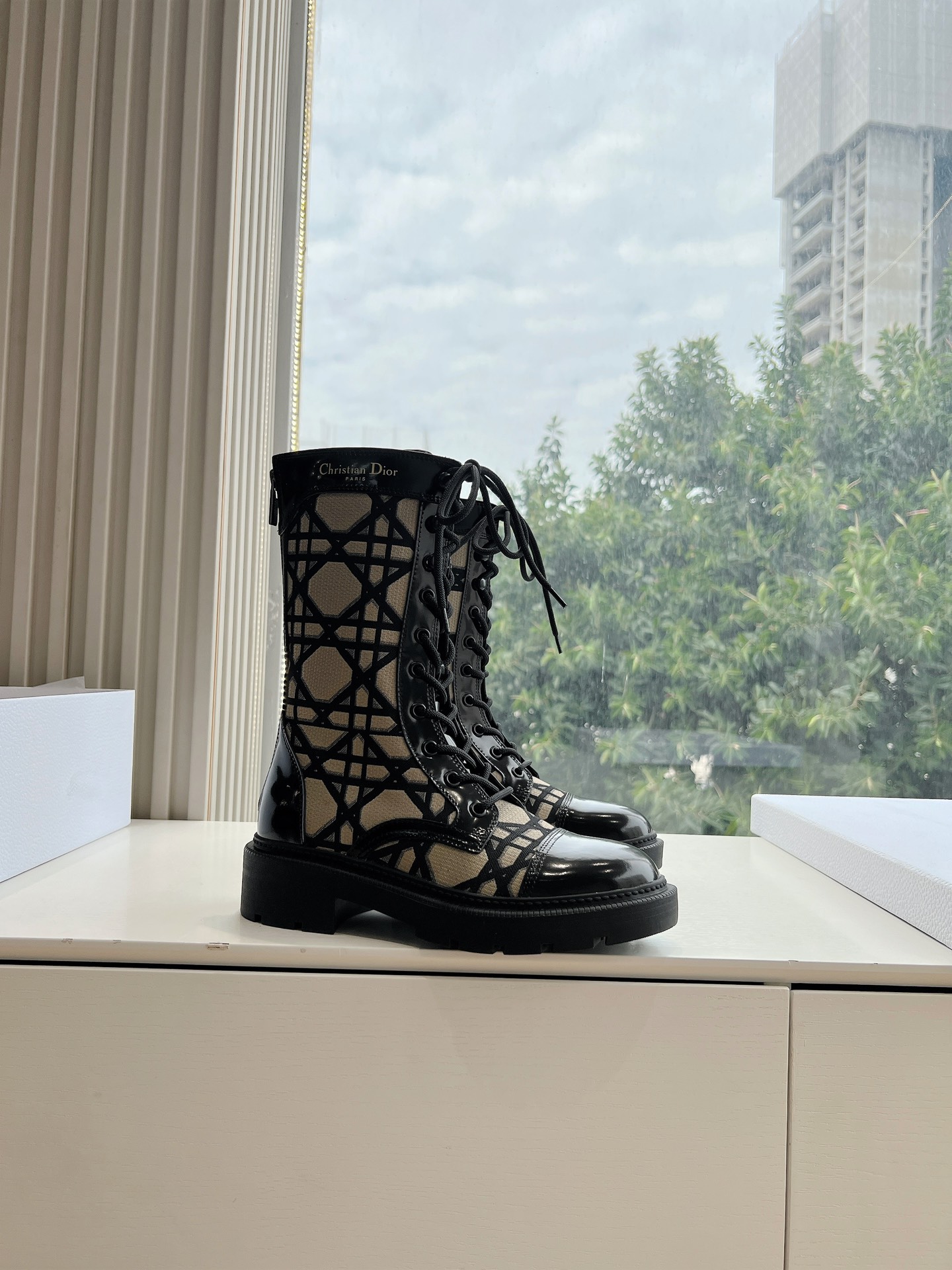 Miss Dior CD 디올 첼시 미들 부츠 신발