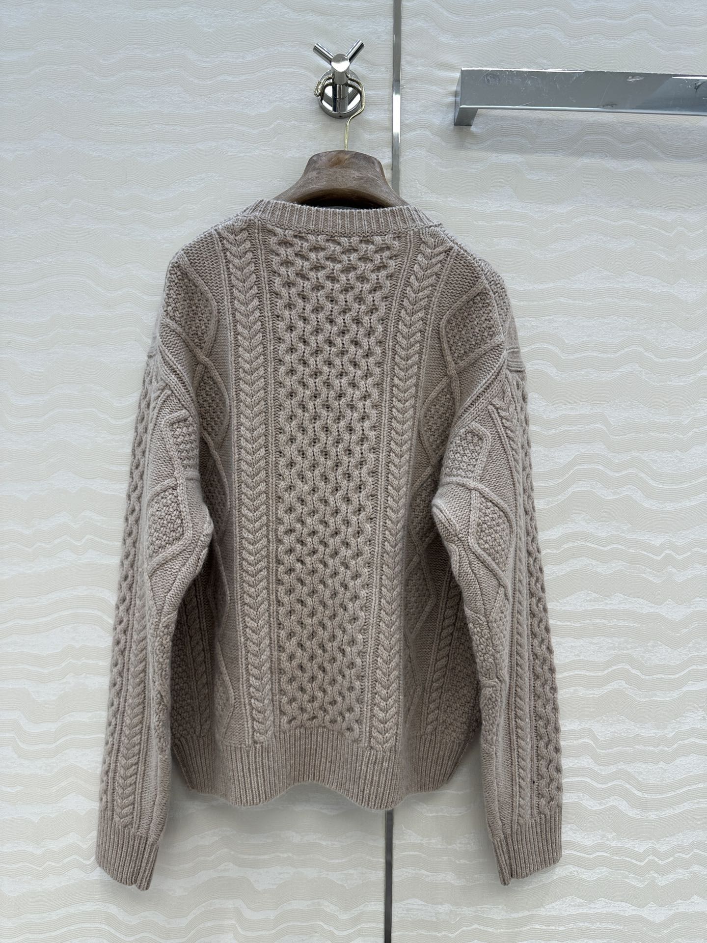 Loro Piana 로로피아나 하이엔드 올드머니 무드 라운드넥 케이블 니트 의류