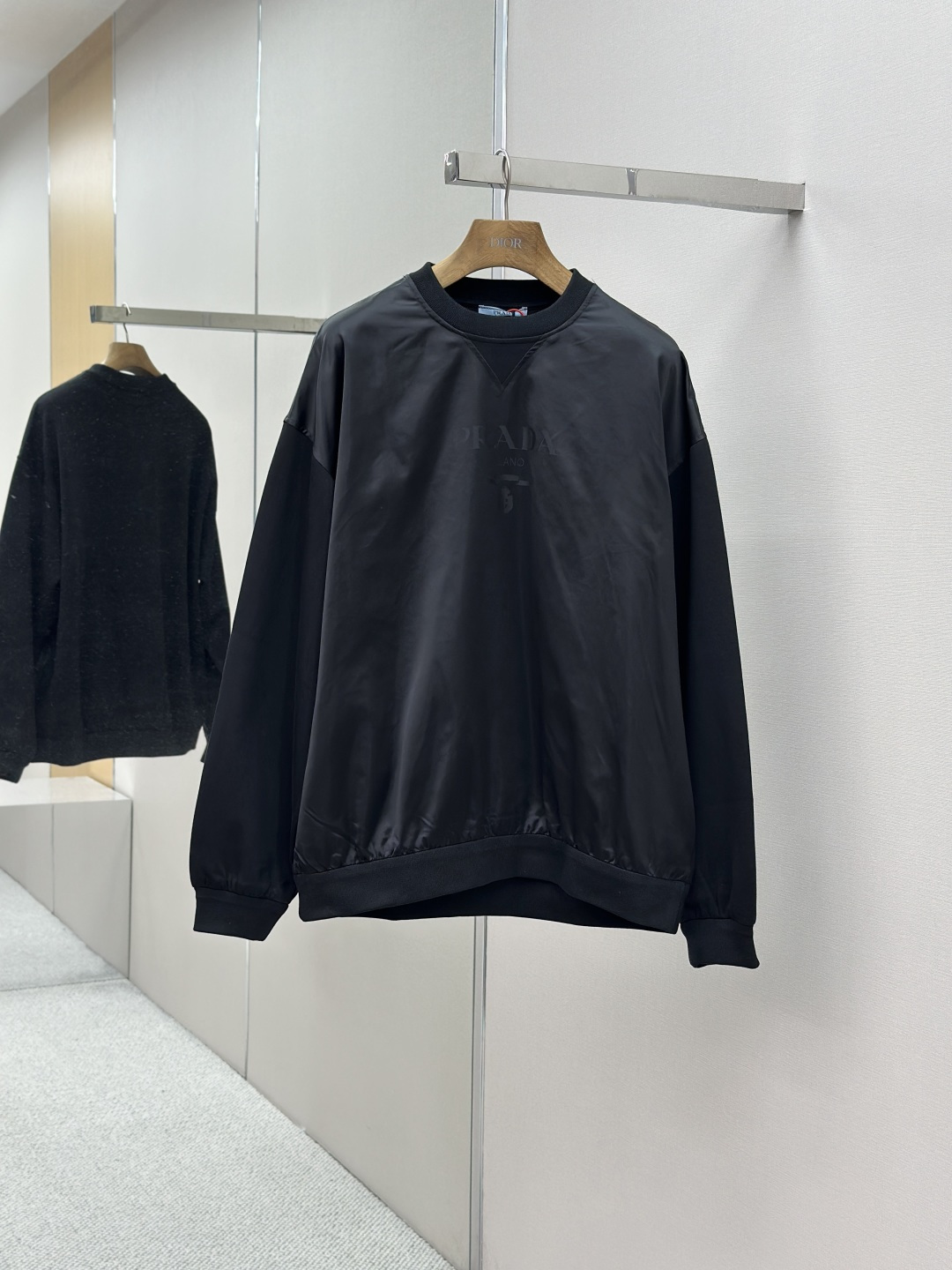 Prada Milano 프라다 맨투맨 티셔츠 의류