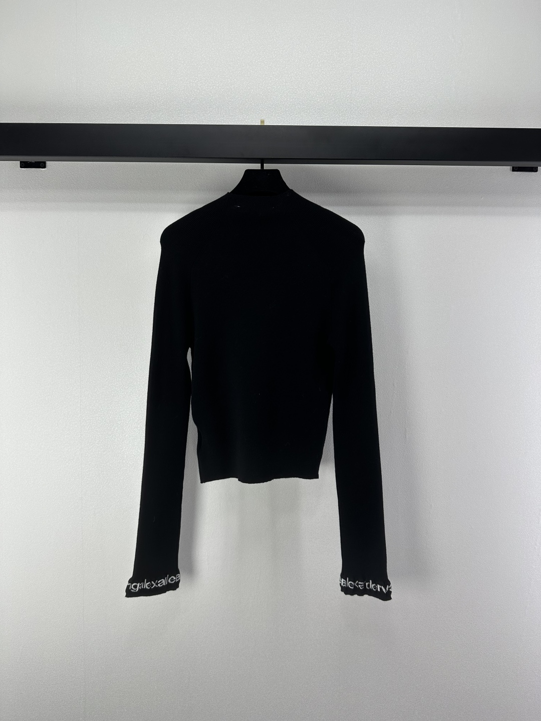 Alexander Wang 알렉산더왕 레터링 반지퍼 하프 집업 긴팔 니트 의류