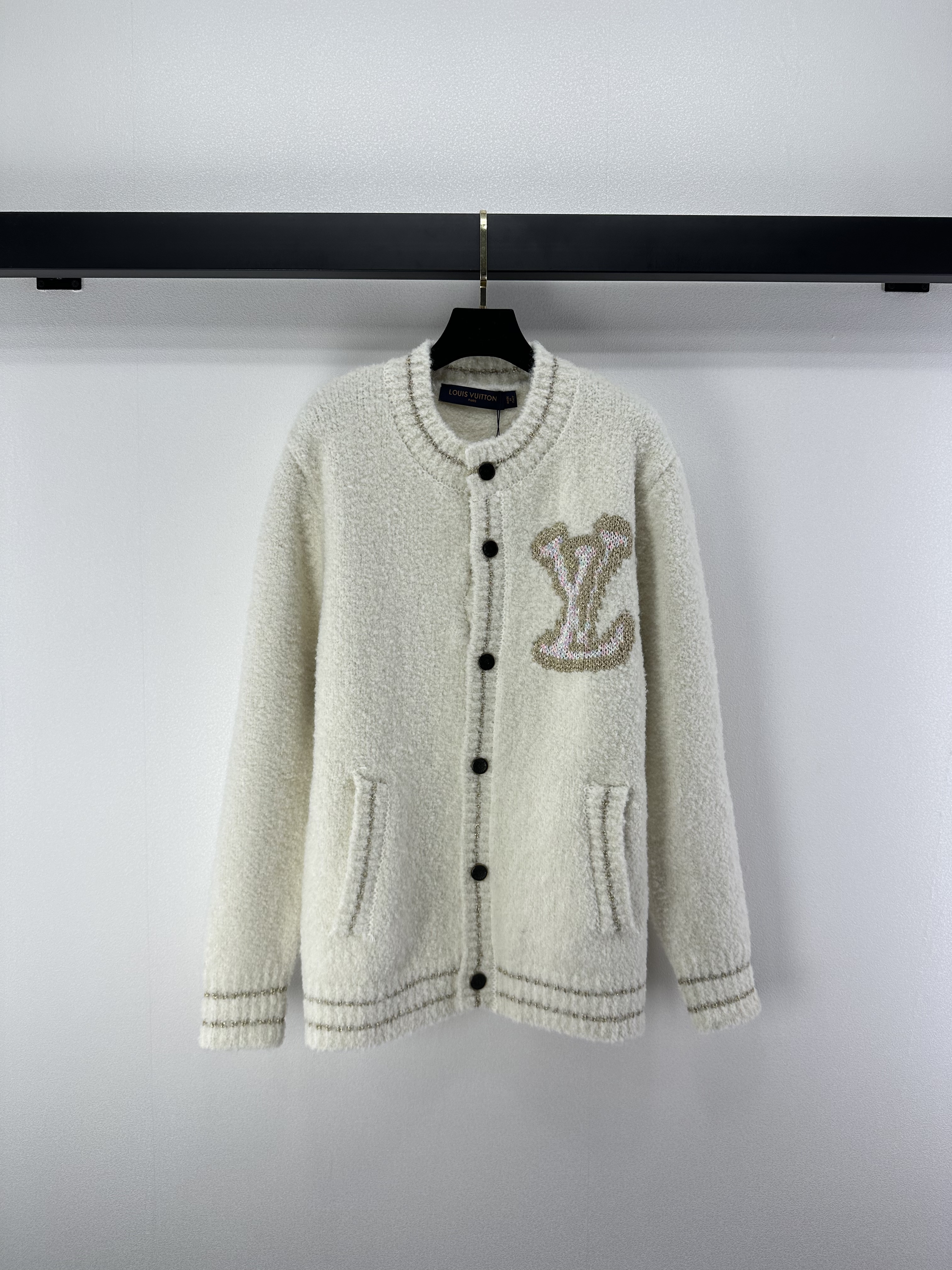LV 루이비통 라운드넥 금사 양털 가디건 자켓 재킷 의류