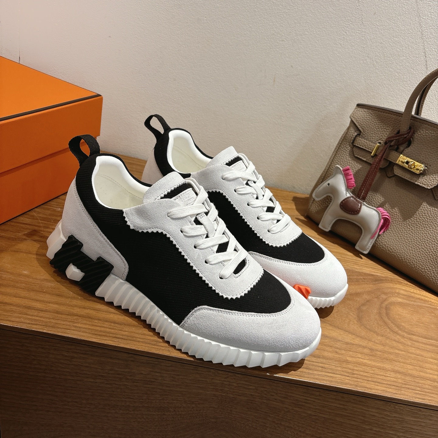 Hermes 에르메스 커플 시리즈 스니커즈 신발