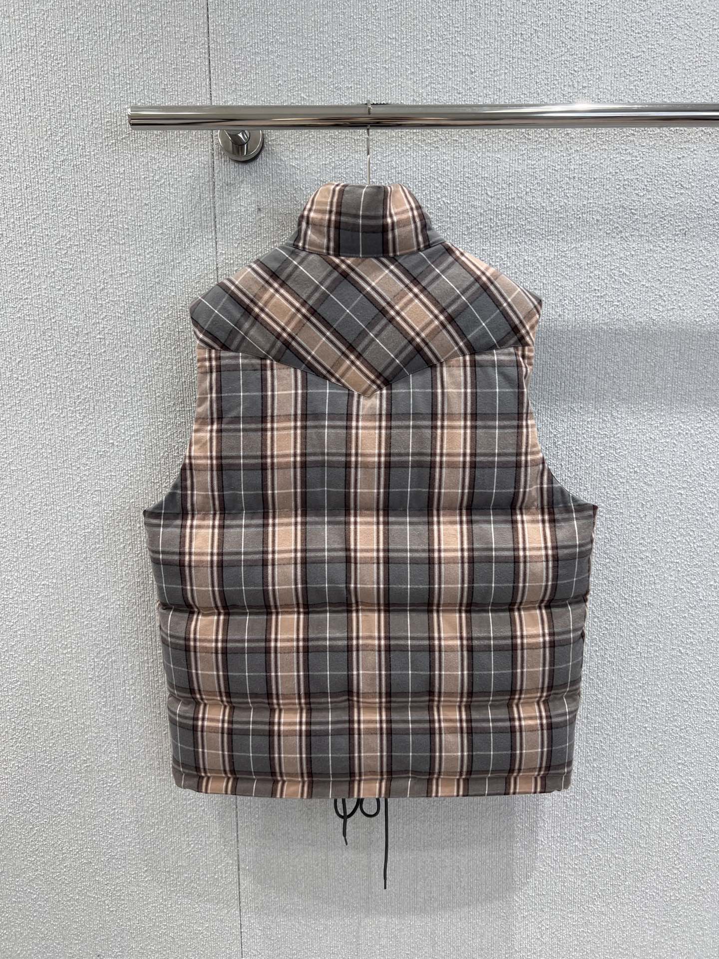 Prada 프라다 체크 패턴 다운 베스트 패딩 조끼 의류