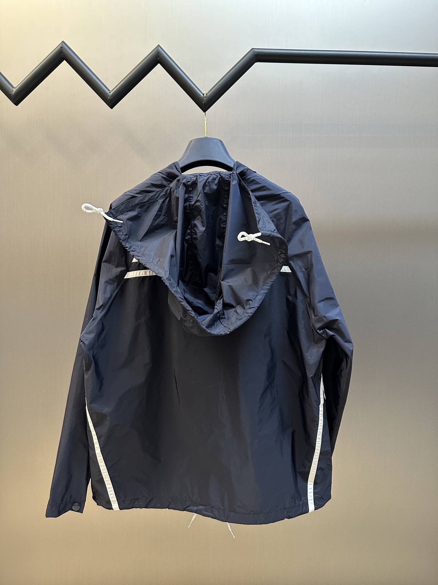 PRADA 프라다 재생 나일론 로고 후드 자켓 재킷 바람막이 의류