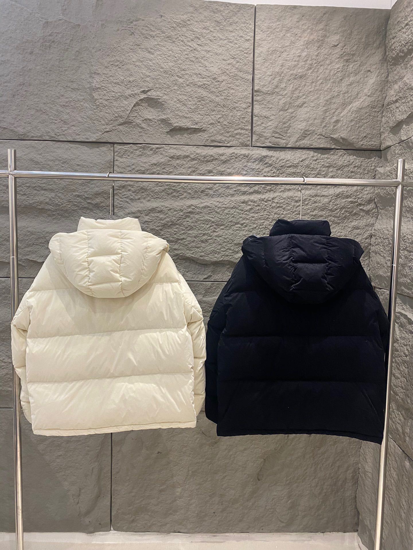 Moncler Ettore 몽클레어 몽클레르 여성 단기 플러시 다운 패딩 점퍼 자켓 의류