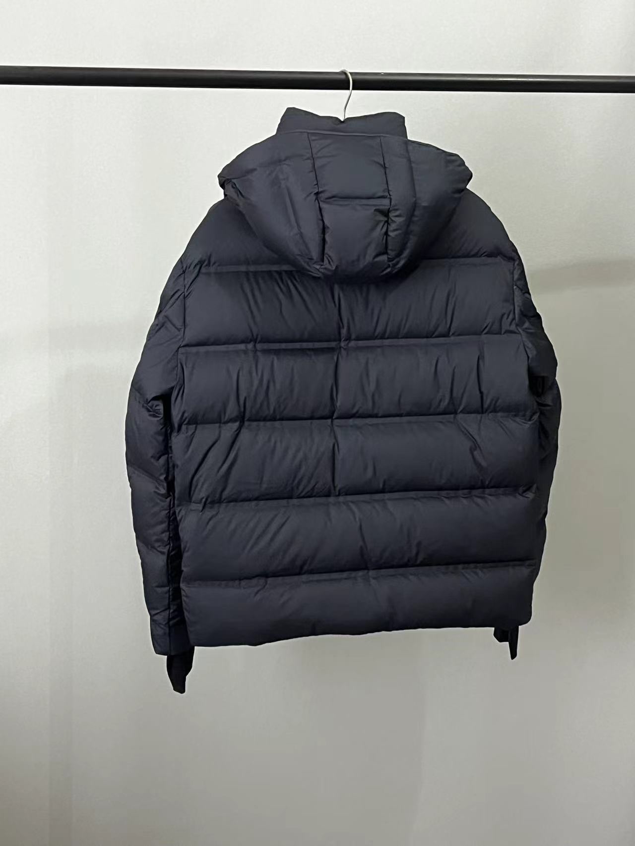 Moncler Grenoble 몽클레어 몽클레르 압축 방풍 다운 패딩 점퍼 의류
