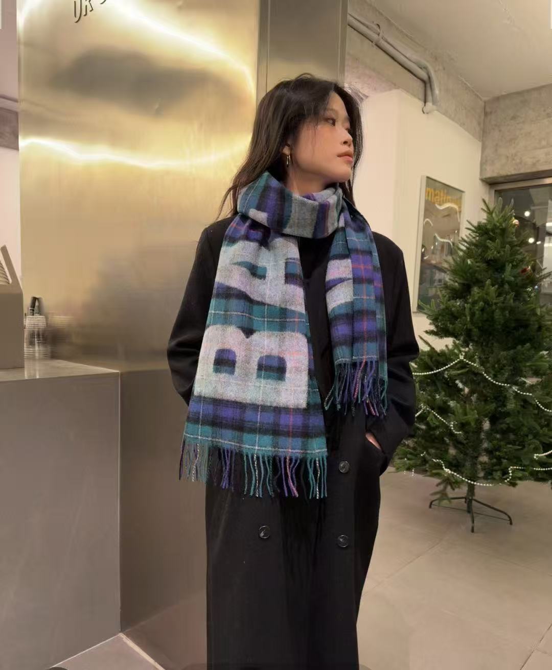 Balenciaga 발렌시아가 인기 클래식 로고 체크 머플러 목도리