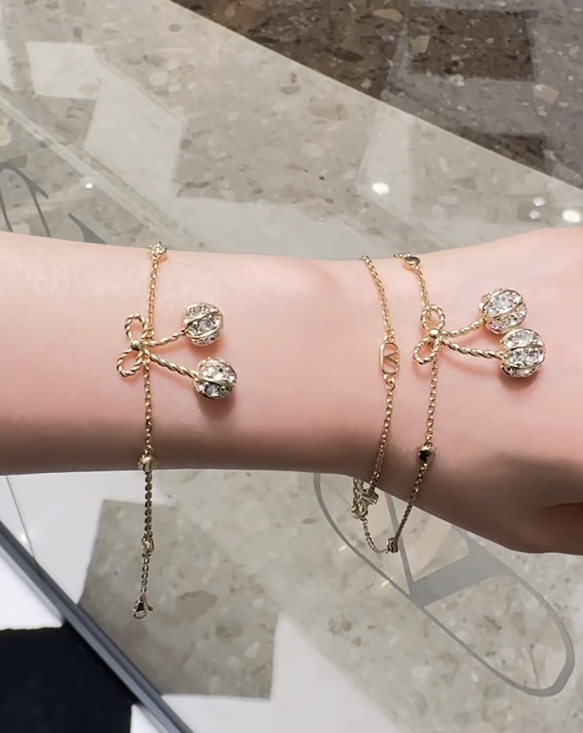 Valentino 발렌티노 팔찌 악세사리