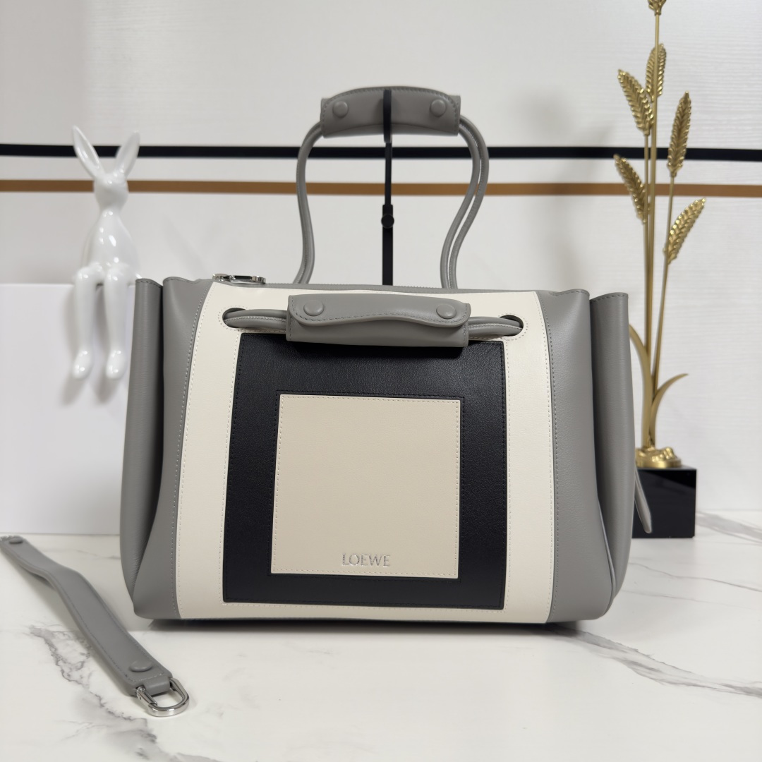 LOEWE 로에베 마드리드 미디엄 핸드백 토트백 숄더백 가방