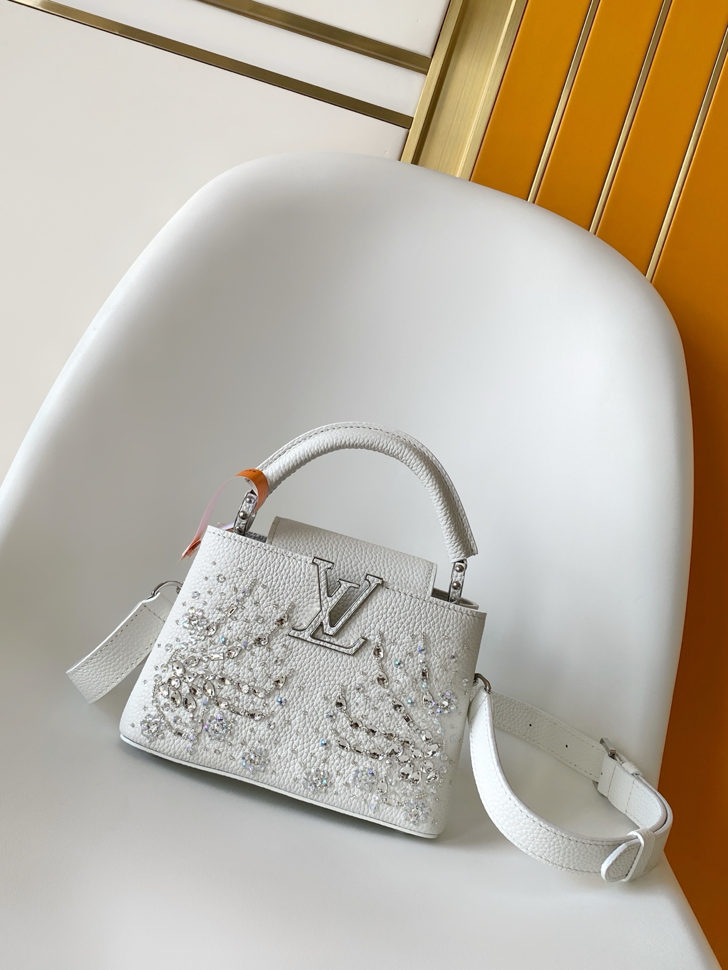 LV Capucines Mini - Handbags 루이비통  카퓌신 미니 핸드백 숄더백 토트백 가방