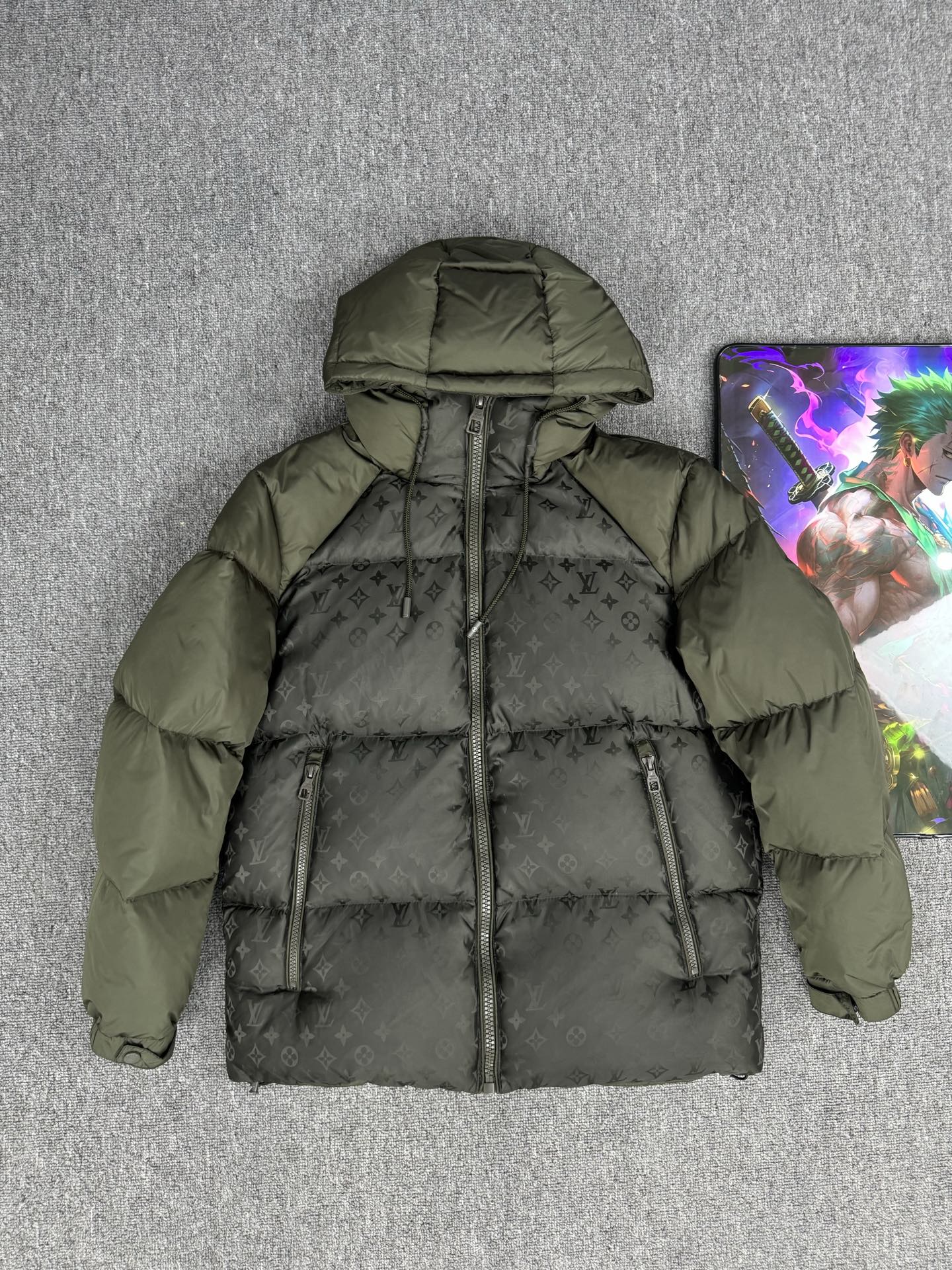 LV 루이비통 후드 다운 패딩 점퍼 자켓 재킷 의류