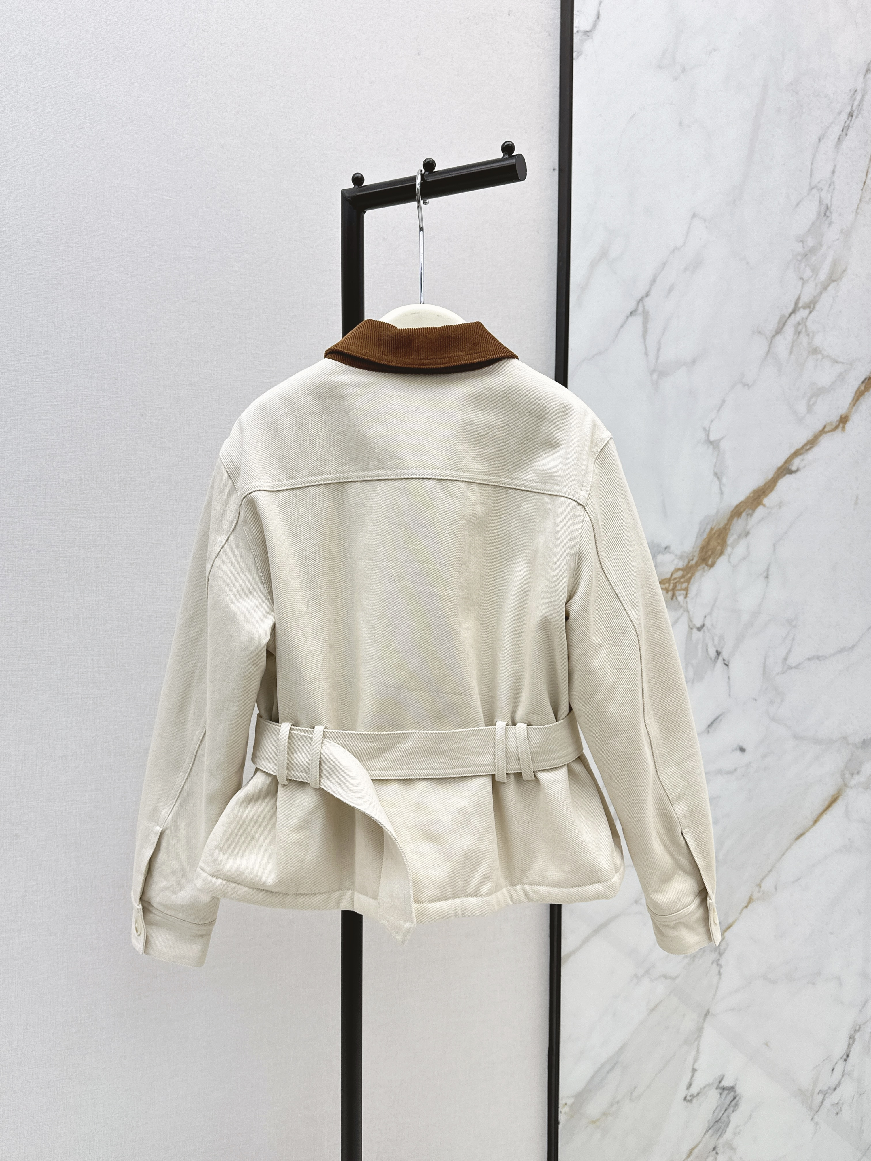 Loro Piana 로로 피아나 올드 머니 룩 허리 조절 패딩 자켓 재킷 코트 의류