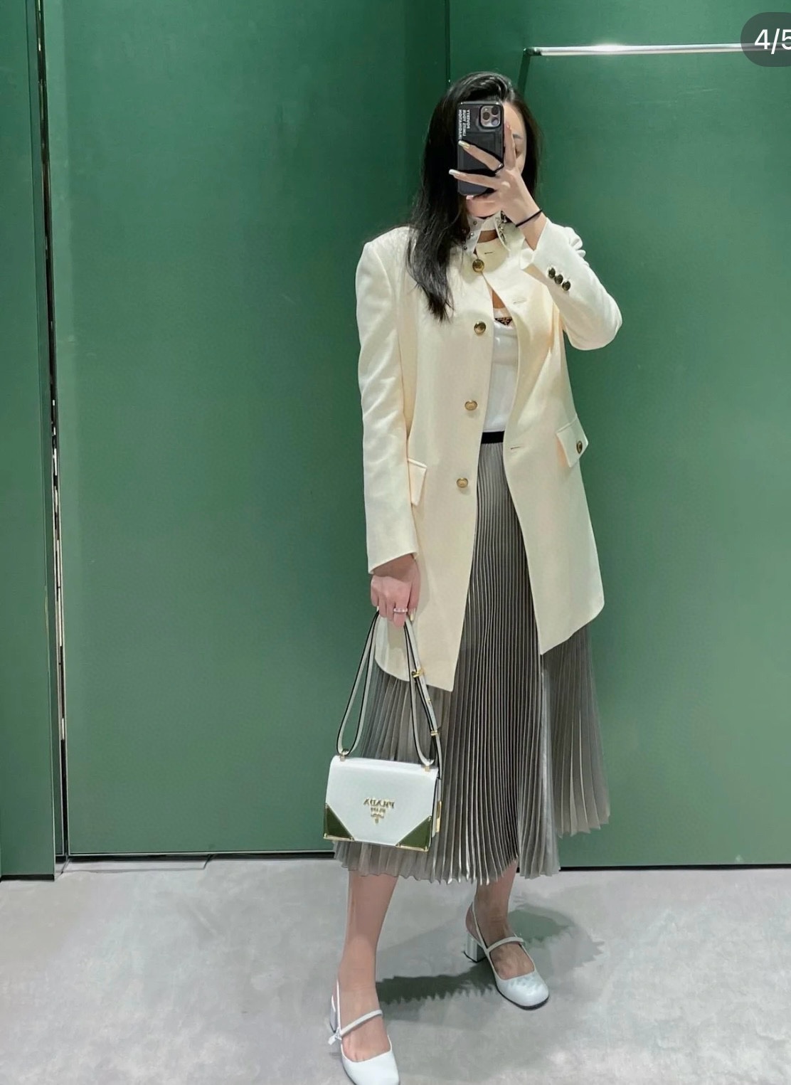 PRADA 프라다 중기장 울 코트 의류