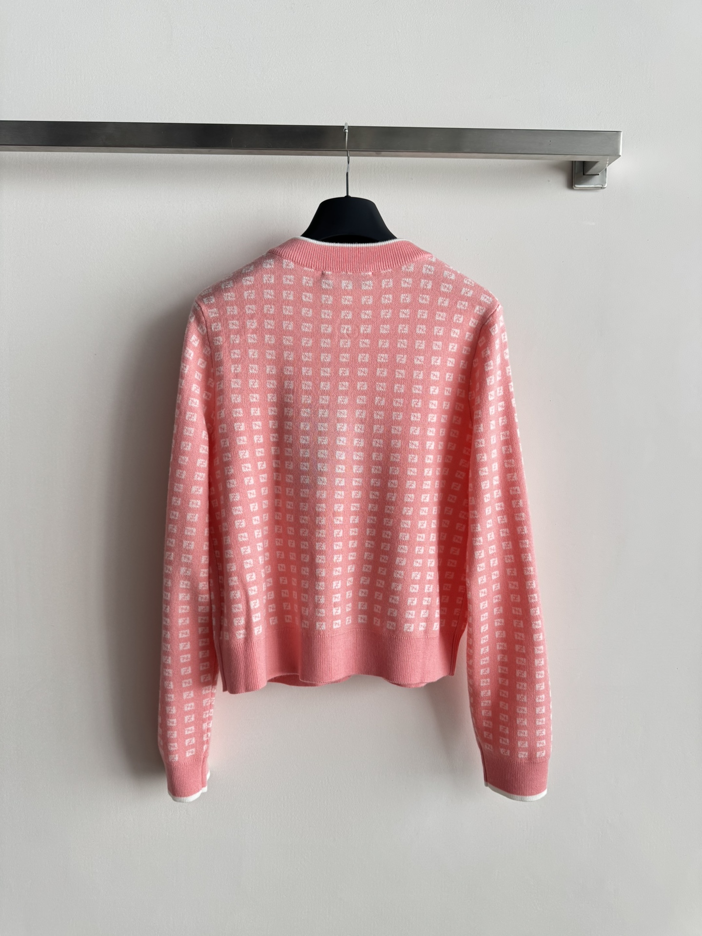 FENDI 펜디 라운드넥 가디건 의류