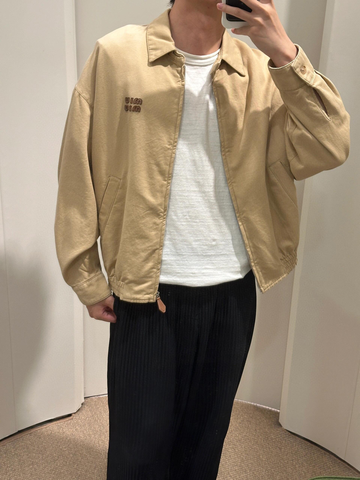 MIUMIU 미우미우 로고 장식 집업 카라 자켓 재킷 의류