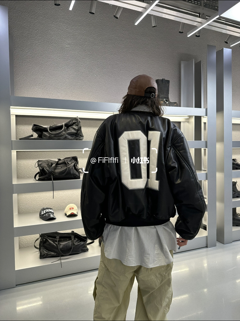 Balenciaga 발렌시아가 바스켓볼 시리즈 패딩 점퍼 자켓 재킷 의류